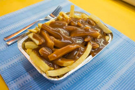 Chips And Gravy With Cheese