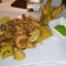 Frittura Di Calamari, Gamberi E Verdurine In Pastella E Maionese Agli Agrumi