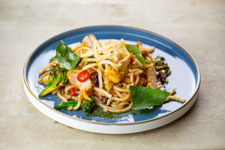 Chicken Basil Chili Stir Fry