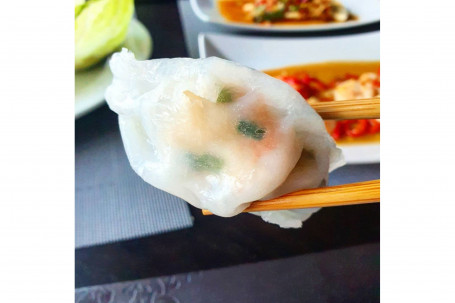 Steamed King Prawn And Chives Dumplings