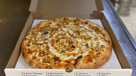 Sweet Chili Chicken Pizza Small (12