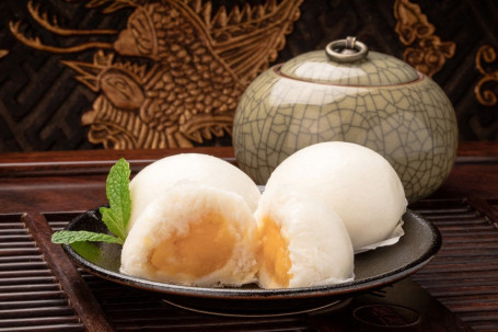 Steamed Custard Bun (Each)