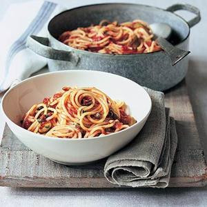 Espaguetis A La Puttanesca