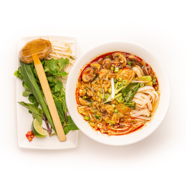 Sopa Picante De 3 Champiñones Y Fideos Pak Choi Phở (Vg/V/Gf)