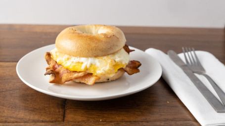 Navis Breakfast Sandwich