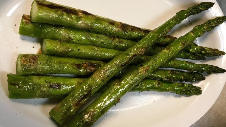 Seared Peruvian Asparagus