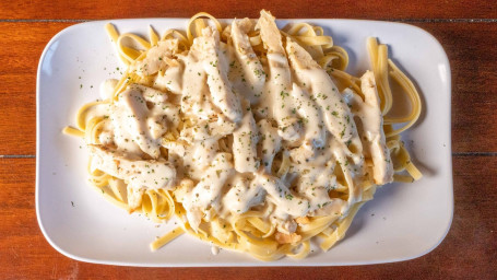 Half Gallon Fettuccine With Chicken Alfredo