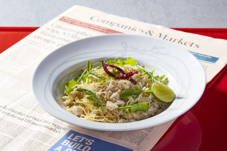 Spaghetti With Thai Herbs And Crab Meat Xiāng Suàn Là Jiāo Xiè Ròu Yì Dà Lì Miàn