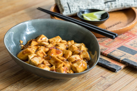 Má Pó Dòu Fǔ Sù Grandma's Ma Po Tofu Vegetarian