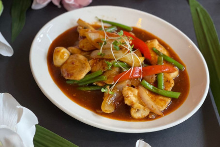 Stir Fried Chilli Paste (Chicken) (H)