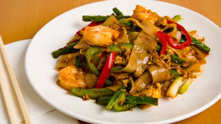 Lt15. Pad Kee Meow (Drunken Noodle)