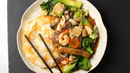 X100-Stir-Fry Seafood Combo W Crispy Fried Noodle Mèn Chǎo Běn Lóu Jiān Hé Fěn Huò Dàn Huáng Miàn