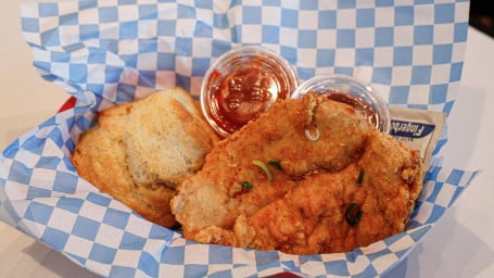 Boneless Combo Biscuit