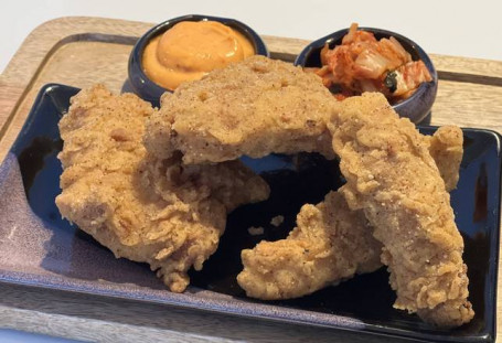 Crispy Strips And Thigh Combo