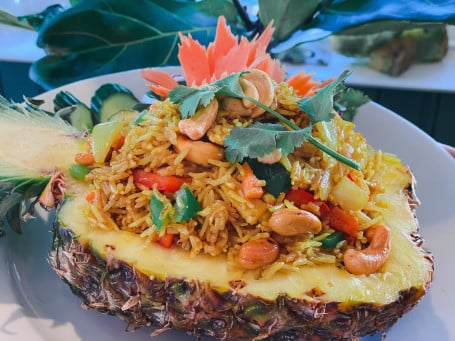 No.41 : Pineapple Fried Rice ข้าวผัดสัปประรด