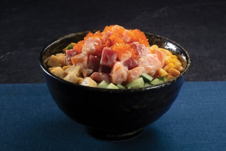 Zēng Liàng Là Wèi Tūn Ná Yú Jí Sān Wén Yú Jǐng Mega Spicy Tuna And Salmon Rice Bowl