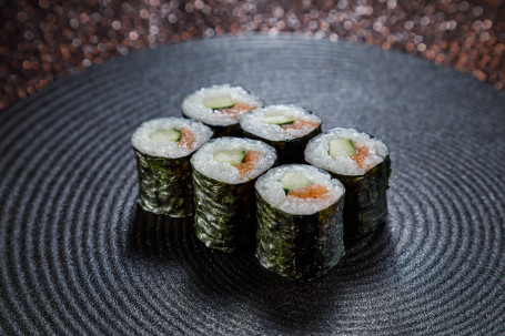 Sān Wén Yú Qīng Guā Xiǎo Juǎn (6Jiàn Salmon Cucumber Roll (6 Pcs.