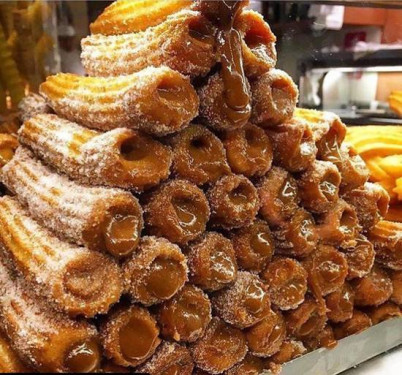 Churros Rellenos De Manjar Blanco