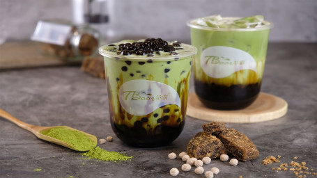 Brown Sugar Bubble Matcha Hēi Xióng Chū Mǒ