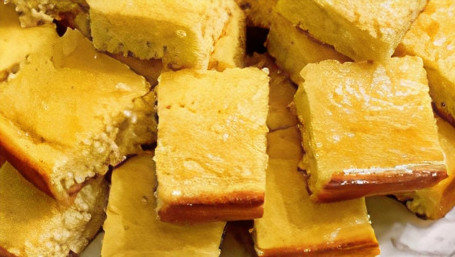 Honey Butter Cornbread (V)