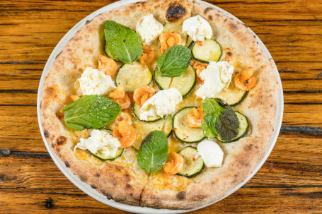 Prawns And Zucchini Pizza