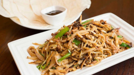 310. Moo Shu Pork (4 Pancakes)