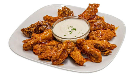 6 Piece Wings Sampler (2 Flavors)