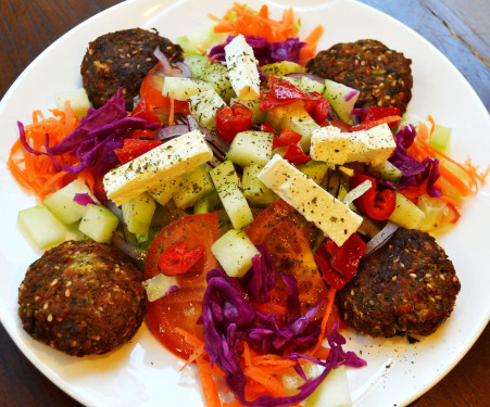 Falafel Plate Sān Jiǎo Dòu Róng Pán