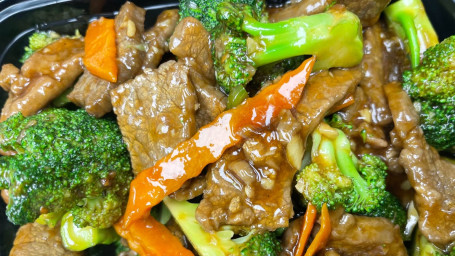 404 Xī Lán Huā Niú Ròu Broccoli Beef