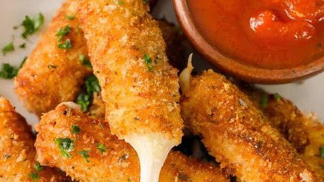 Jumbo Fried Mozzarella Sticks (5Pc)