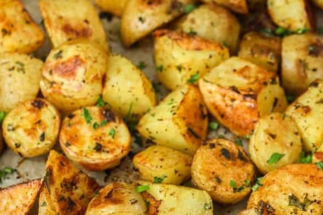 Garlic Roast Potatoes (Small 250Ml Box)