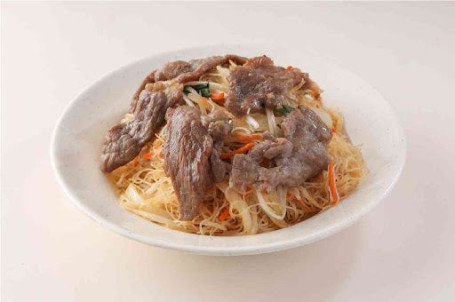 Niú Ròu Chǎo Mǐ Fěn Fried Rice Noodles With Beef