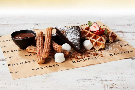 Dessert Box (Serves 2)