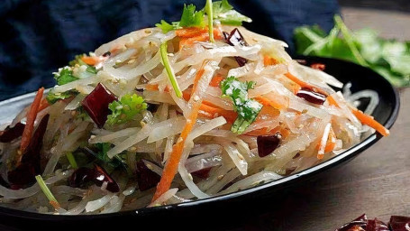 Cold Shredded Potato W. Garlic Liáng Bàn Tǔ Dòu Sī