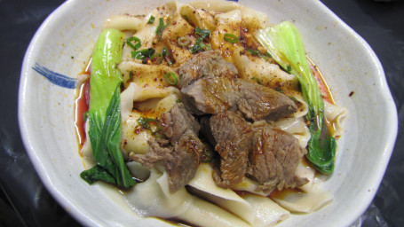 Biangbiang Noodles With Chunky Beef In Special Sauce Niú Ròu Yóu Pō Miàn