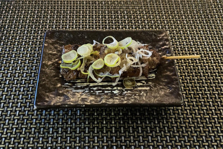 Suàn Xiāng Shāo Niú Ròu Beef Fillet W/ Minced Garlic