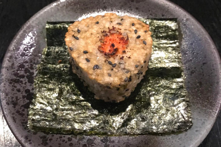 Shāo Fàn Tuán Sān Wén Yú Grilled Rice Ball – Salmon
