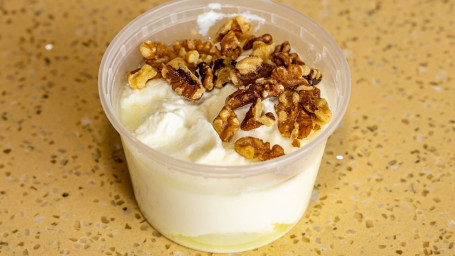 6. Yogurt Suān Nǎi