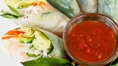 04 B). Vegetarian Spring Rolls Only Veggies