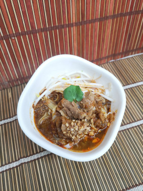 Shā Diē Zhū Ròu Tāng Hé Satay Pork Noodle Soup