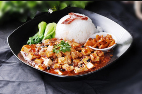 Vegetarian Sauteed Tofu, Chinese Fungus And Mixed Vegetables With Rice Sù Jiā Cháng Dòu Fǔ Fàn