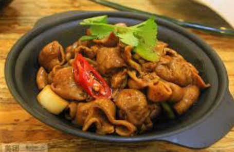 Sizzling Pork Intestines Tiě Bǎn Zhě Zhě Féi Cháng