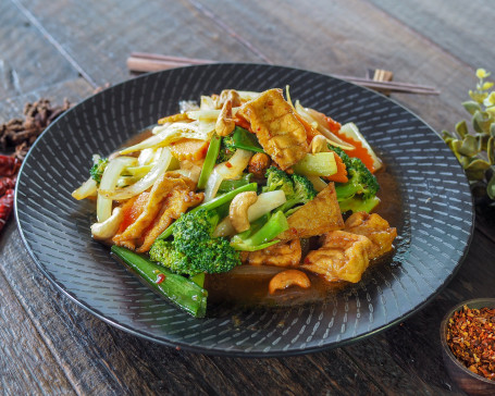 Vegetable Tofu W/ Cashew Nuts