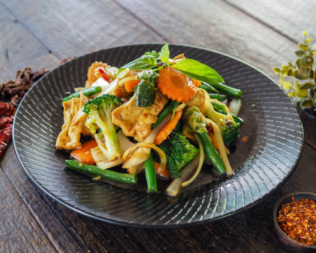 Vegetable Tofu W/ Sweet Basil