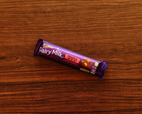 Cadbury Fruit And Nut 55G Bar