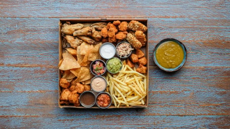 Reds Hot N Spicy Munchie Box For 2