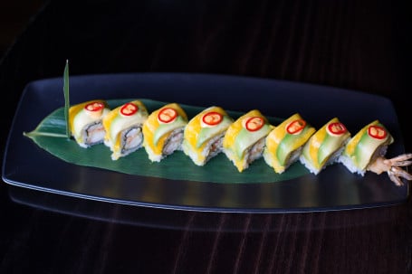 Spicy Mango Maki (8 Pieces)