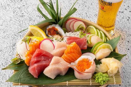 Sashimi Deluxe (20Pcs)