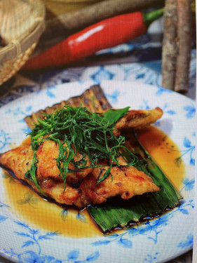 Fried Wild Seabass With Banana Leaf