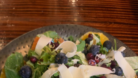 Citrus Berry Salad